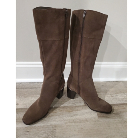 Bandolino Ollia Suede Block Boot SZ 10 - Picture 4 of 8